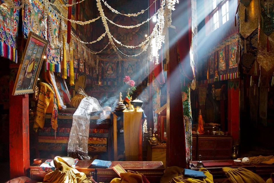 Narthang Monastery, near Shigatse.  Photo:  Ellen Ebens, www.yowangdu.com